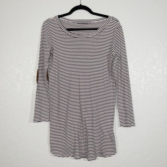 Cherish‎ White & Navy Stripe Tunic Top Size Small - Picture 1 of 5